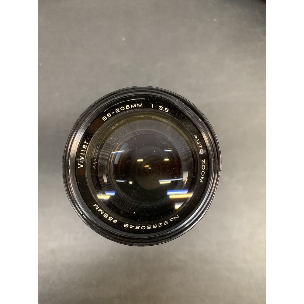 Vivitar Tele-Zoom Auto Camera Lens 1:3.8 85mm-205mm F3.8